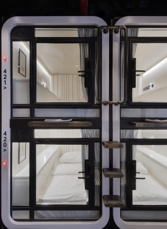 מלון ברגע האחרון תל אביב | The O pod 